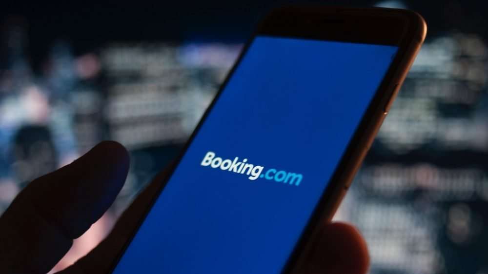 Booking.com, scoperta maxi evasione per 150 milioni di euro