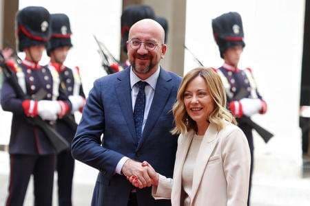 Incontro a Palazzo Chigi Meloni-Michel: “Le priorità sono competitività, gestione del flusso migratorio, sicurezza”