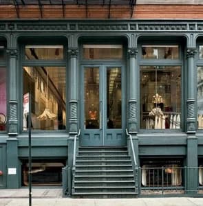 Il lusso scommette sugli immobili. Gucci, Prada e Tiffany fanno grandi acquisti