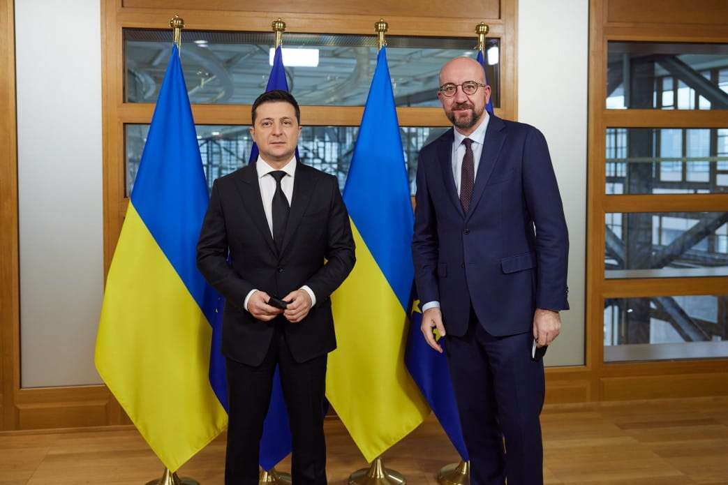 Ucraina nell’Ue, avviati i negoziati dal Consiglio europeo. Orbán non ha partecipato al voto