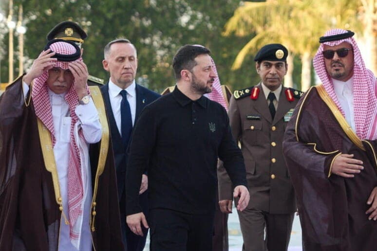 Ucraina. Negoziati in Arabia Saudita, per Rubio "promettente" la proposta di cessate il fuoco parziale di Zelensky