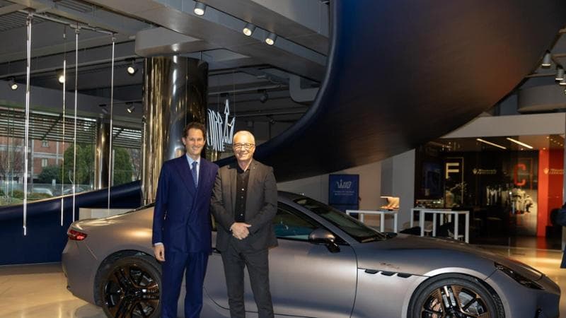 Stellantis, Elkann: "Momento difficile ma dobbiamo restare uniti"