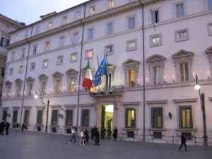 Approvato il decreto bollette in Cdm: bonus per famiglie fino ai 25mila. Spunta anche ddl delega su nucleare