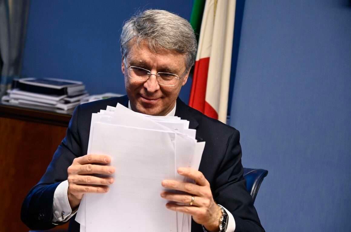 Dossieraggio, Striano interrompe il silenzio: “Parlerò davanti ai magistrati”