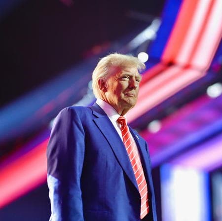 Trump in conferenza stampa: dichiarazioni su temi caldi, dalle trivellazioni al Medio Oriente