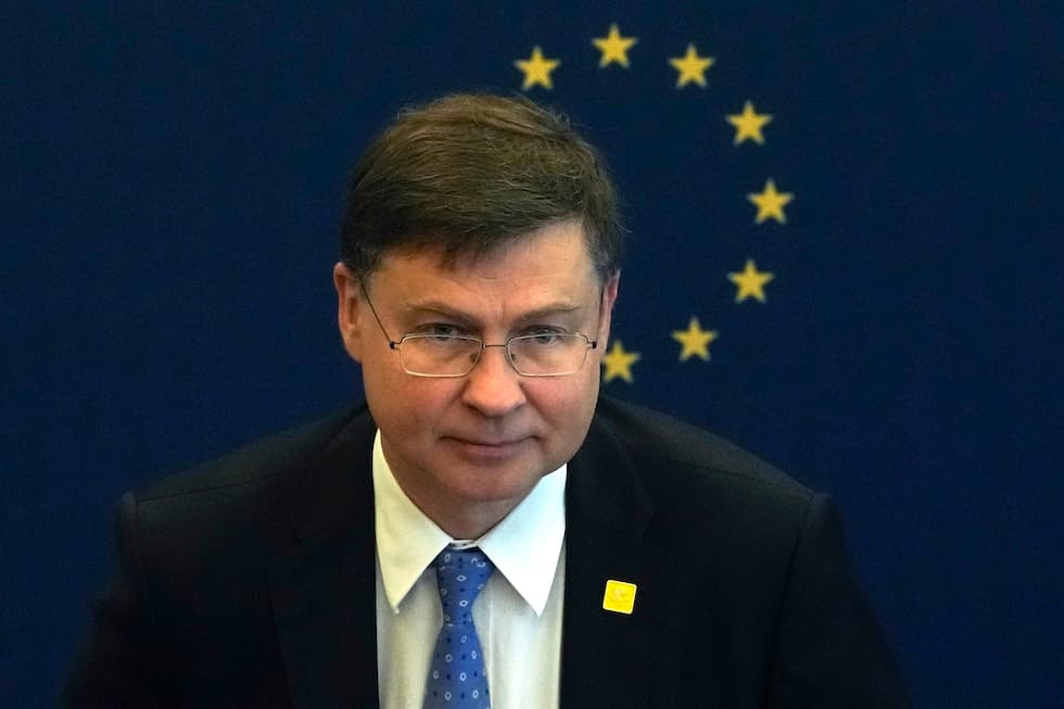 Commissione Ue, Dombrovskis e Hoekstra: i Guardiani del Patto di Stabilità e delle Tasse