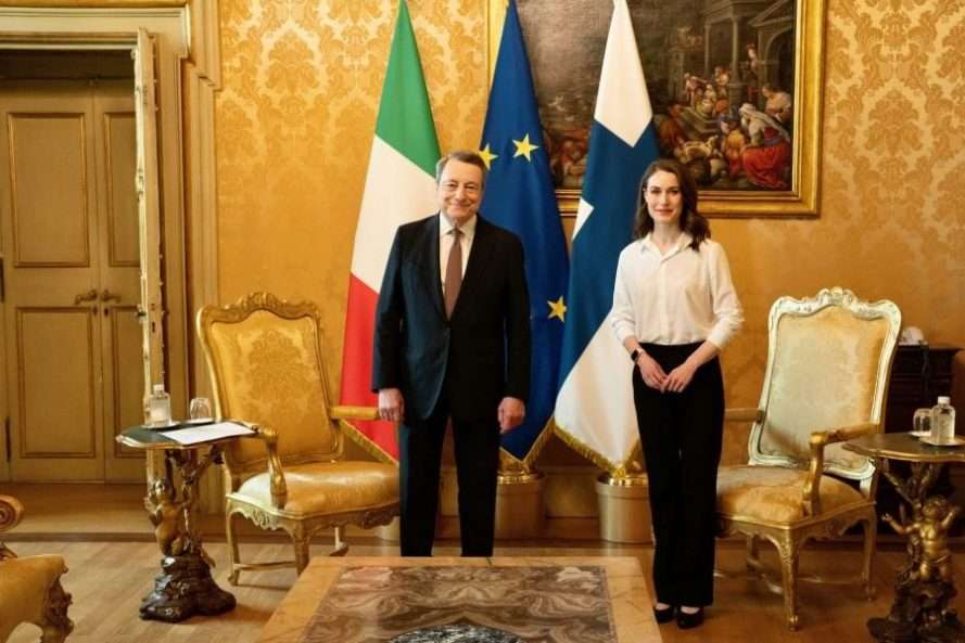Ucraina-Russia: Draghi: “Domanda di adesione alla Nato di Finlandia e Svezia è risposta all’aggressione russa”, Ue: presentato il nuovo RepowerEu