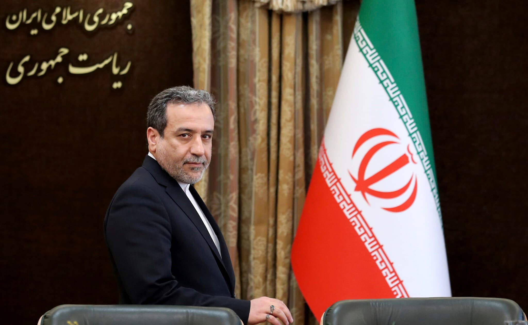 Iran. Tajani al telefono con Abbas Araghchi, "Scongiurare escalation al confine tra Libano e Israele"