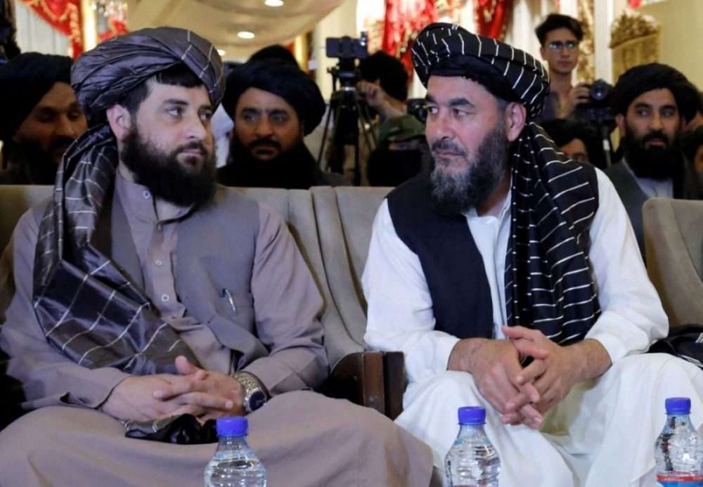 Scambio di prigionieri tra Stati Uniti e Talebani. Kabul: “Al via una nuova era”