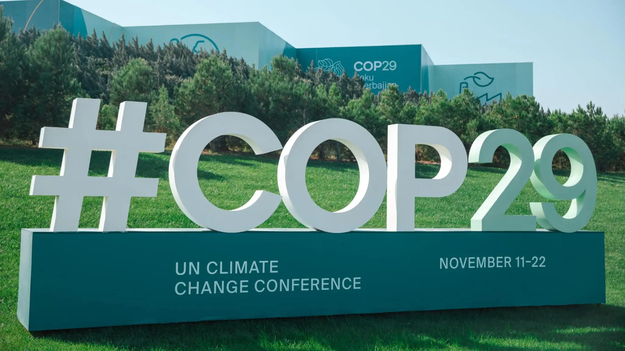 Baku, prende il via la Cop29. Babayev: "Siamo a un bivio"