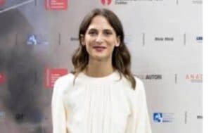 “Quasi a Casa”, film d’esordio di Carolina Pavone, è un’opera d’autore per gli amanti del buon cinema