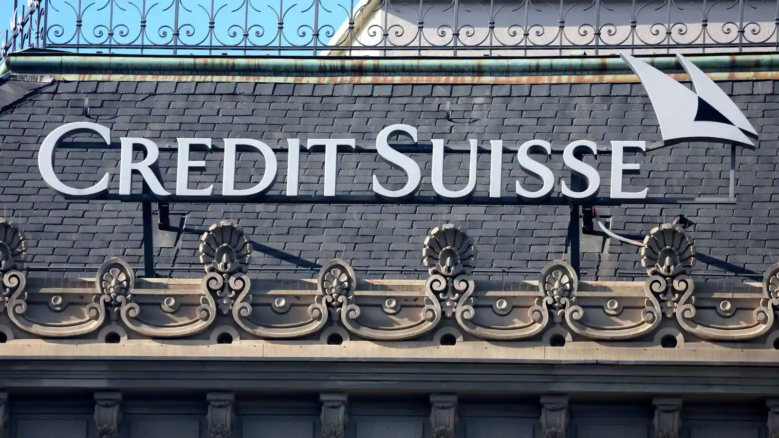 La procura svizzera ha aperto un’indagine sull’acquisizione di Credit Suisse da parte di Ubs